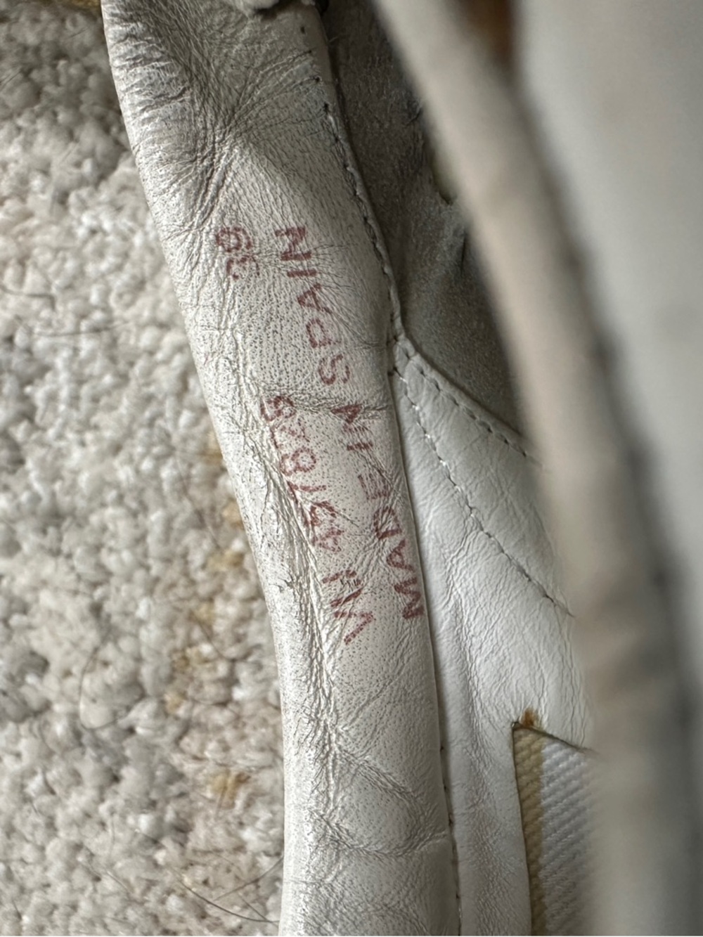 Saint Laurent Paris Glitter Diamond Patch Low Top Sneakers - Picture 5 of 8